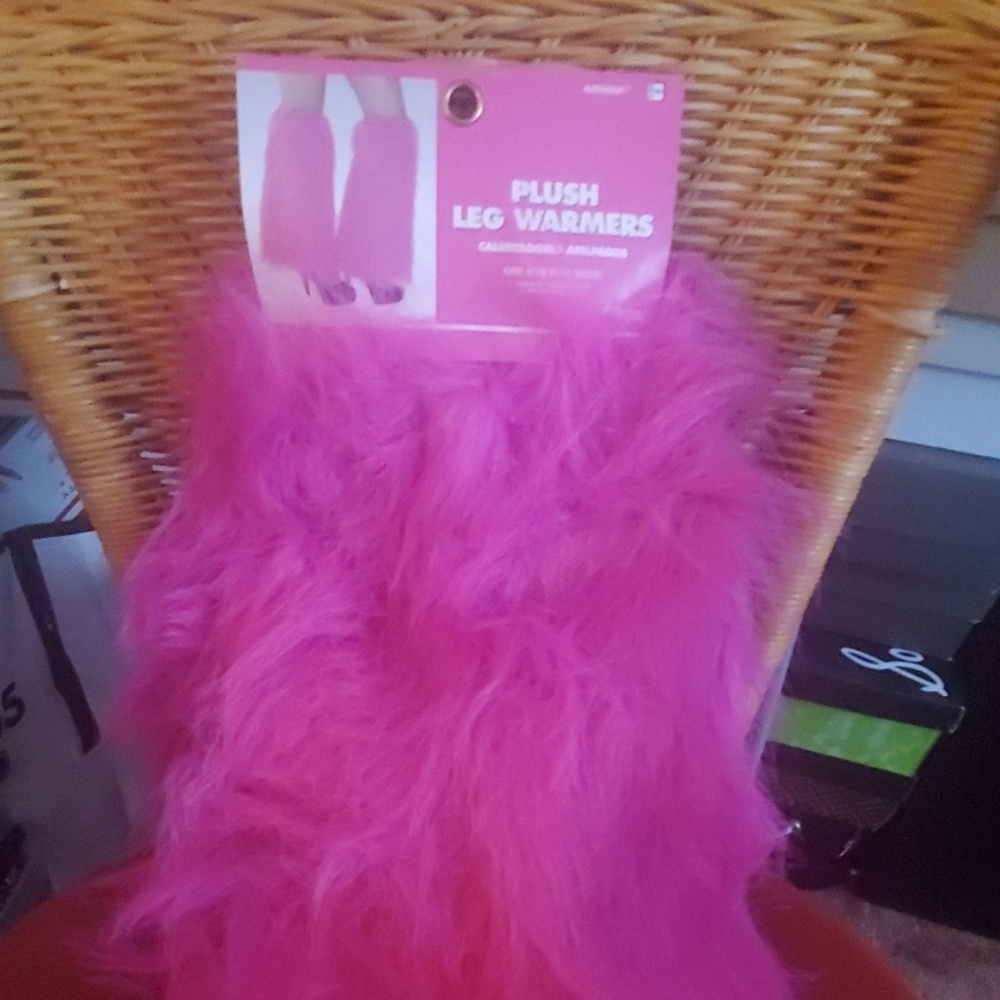 Pink leg warmers